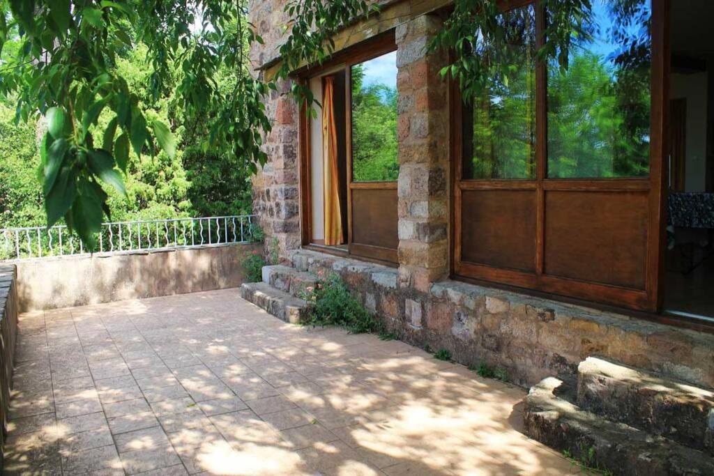 Belle Et Grande Maison Ardechoise Payzac  Екстериор снимка